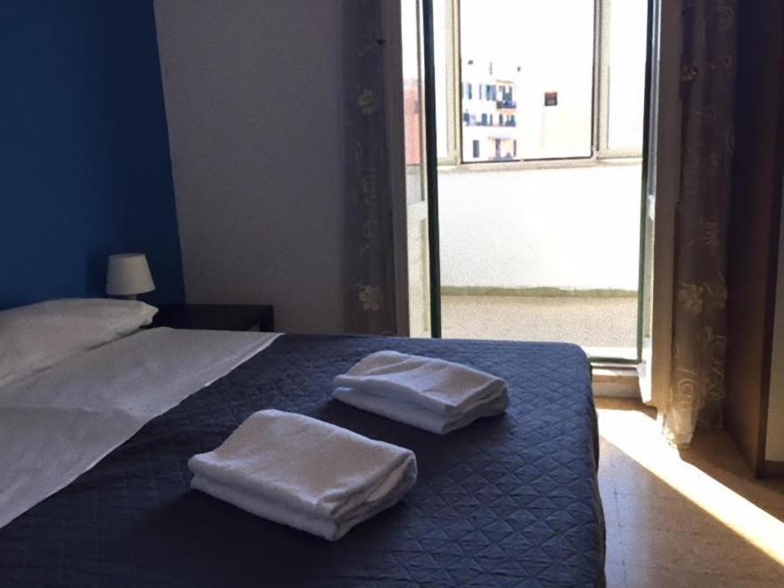 Hotel Mangia E Dormi Roma Esterno foto